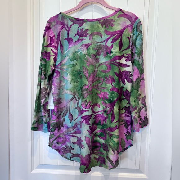 Karen Kane Burnout Floral Print Scoop Neck 3/4 Sleeve Top - Picture 3 of 16